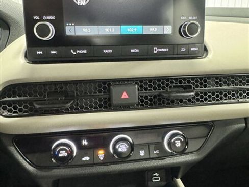 Used 2023 Honda HR-V LX image 11