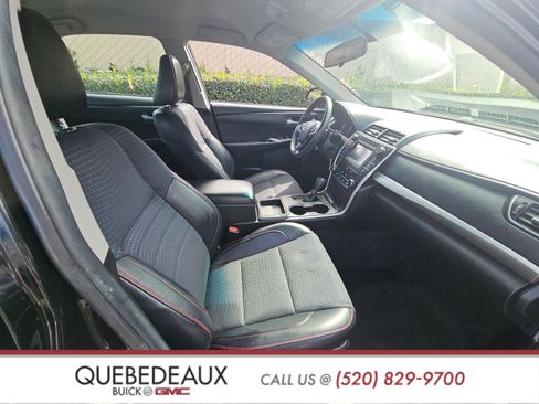 Used 2015 Toyota Camry SE image 14
