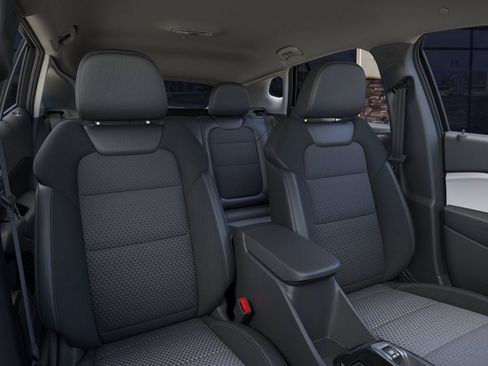 New 2026 Chevrolet Trax LT w/ Driver Confidence Package FWD image 16