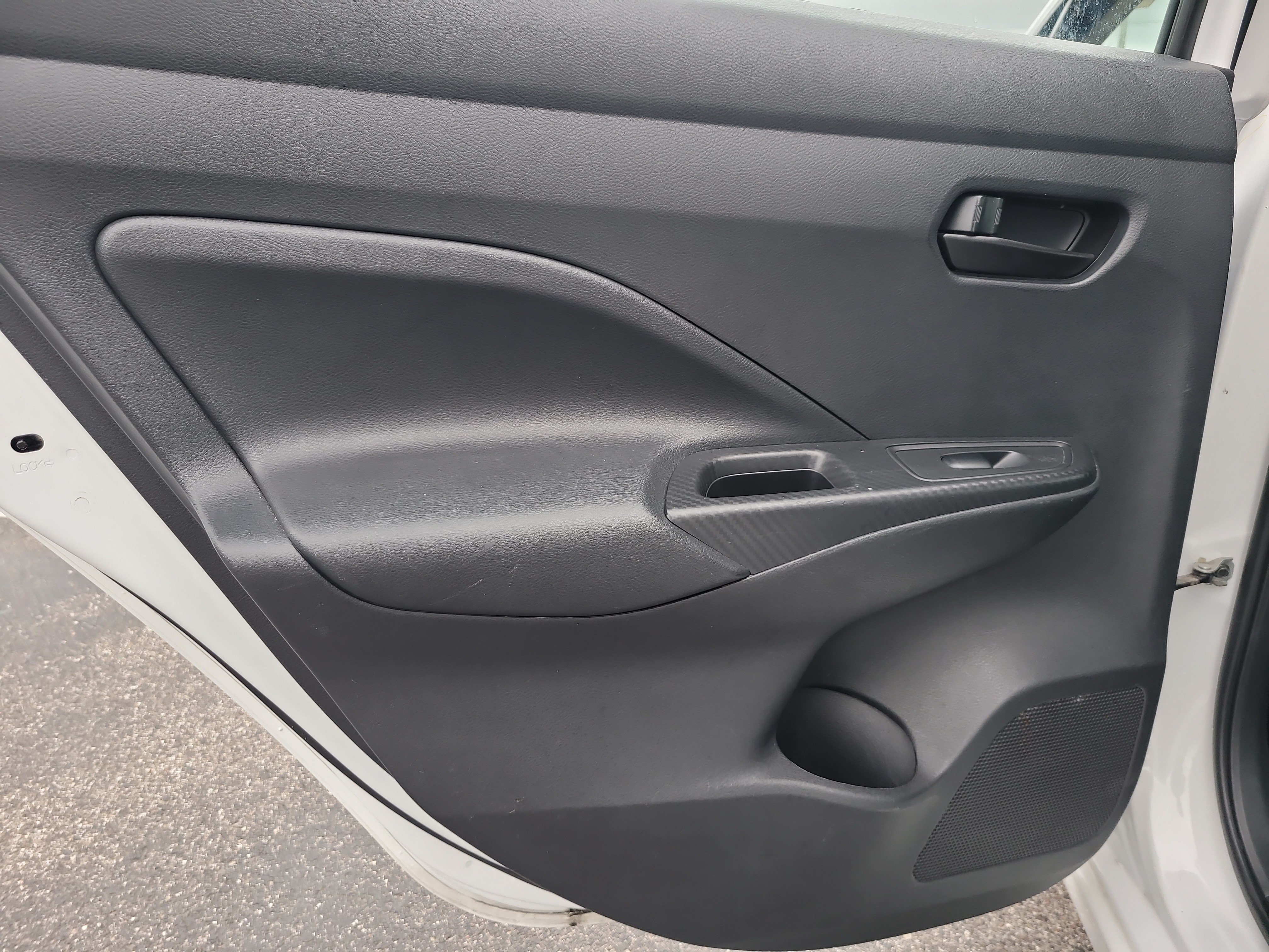 Used 2023 Nissan Versa S w/ Trunk Package FWD image 10