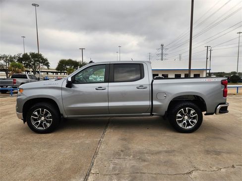 Used 2024 Chevrolet Silverado 1500 LT image 4