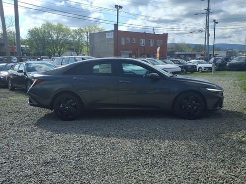 New 2026 Hyundai Elantra Sport FWD image 3