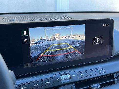 Used 2025 Kia K4 LXS image 23