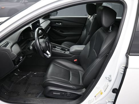 Used 2023 Honda Accord Touring image 19