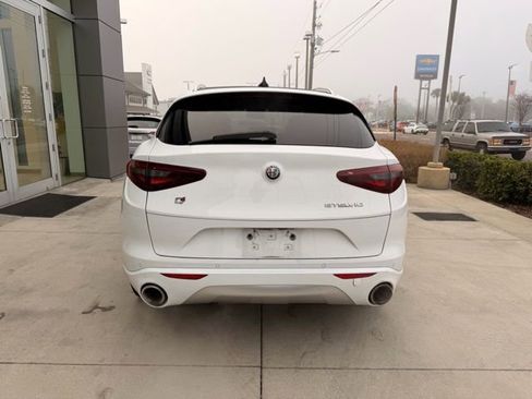 Used 2020 Alfa Romeo Stelvio Ti w/ Active Blind Spot Package image 16