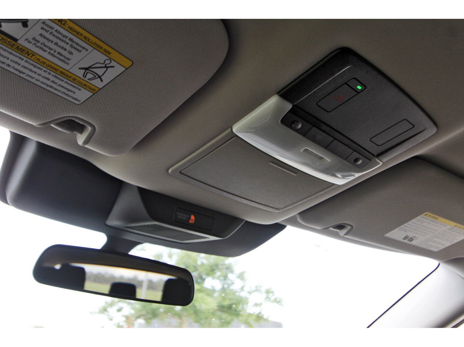 Certified 2025 Nissan Pathfinder SV FWD image 25