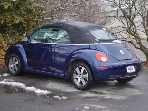 Used 2006 Volkswagen Beetle Convertible w/ Package 1 image 14