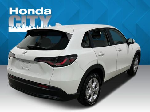 Used 2025 Honda HR-V LX image 6