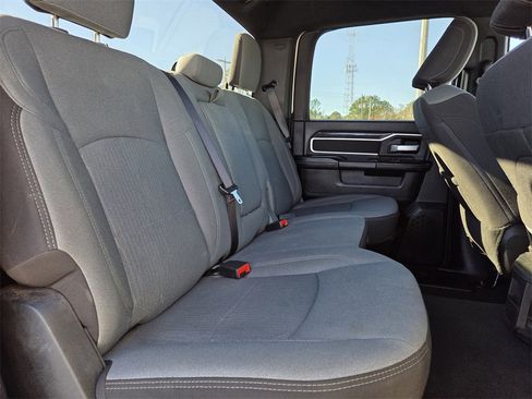 Used 2024 RAM 2500 Big Horn image 24