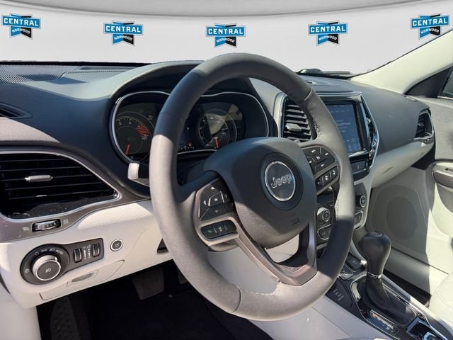 Used 2022 Jeep Cherokee Limited AWD/4WD image 14