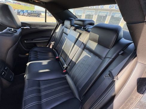 Used 2022 Chrysler 300 S RWD image 26