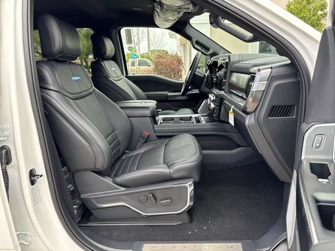 New 2026 Ford F350 Platinum AWD/4WD image 5
