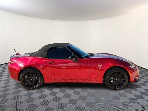 Used 2024 MAZDA MX-5 Miata Club image 5