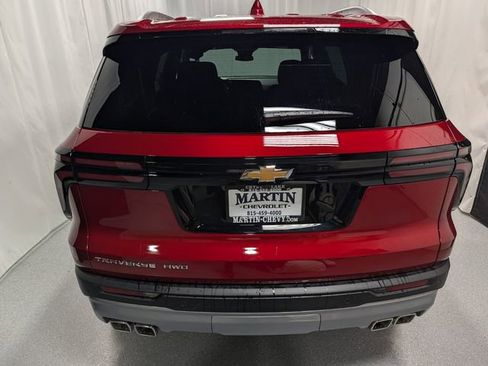 New 2026 Chevrolet Traverse LT AWD/4WD image 4