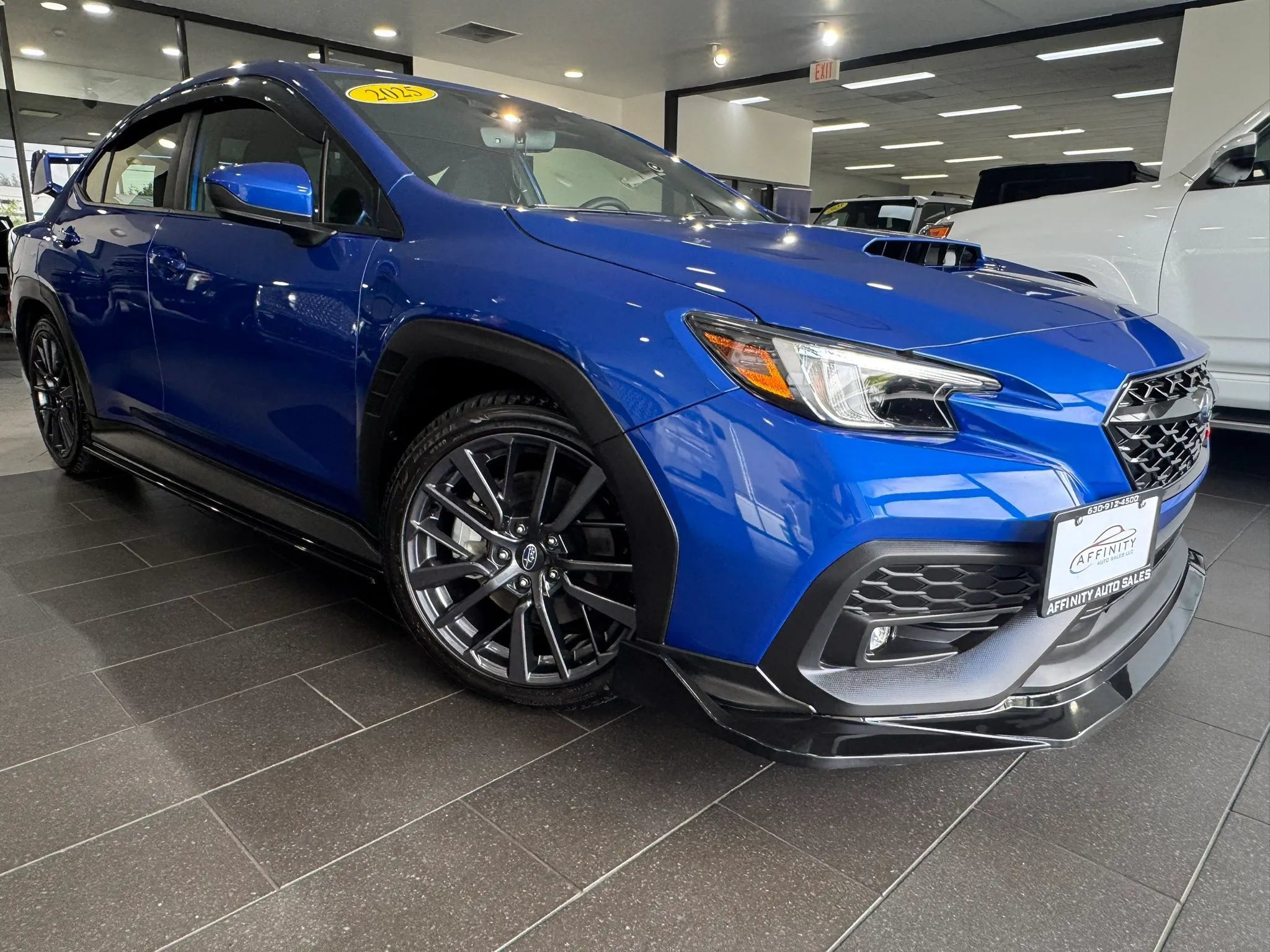 Used 2025 Subaru WRX Premium AWD/4WD image 11
