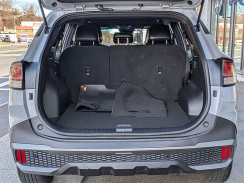 Certified 2023 Kia Sportage X-Line image 8