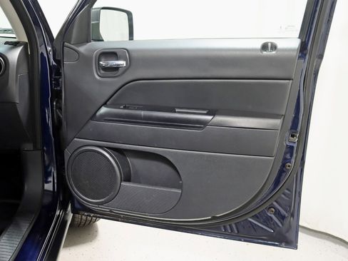 Used 2015 Jeep Patriot Sport w/ Power Value Group image 25