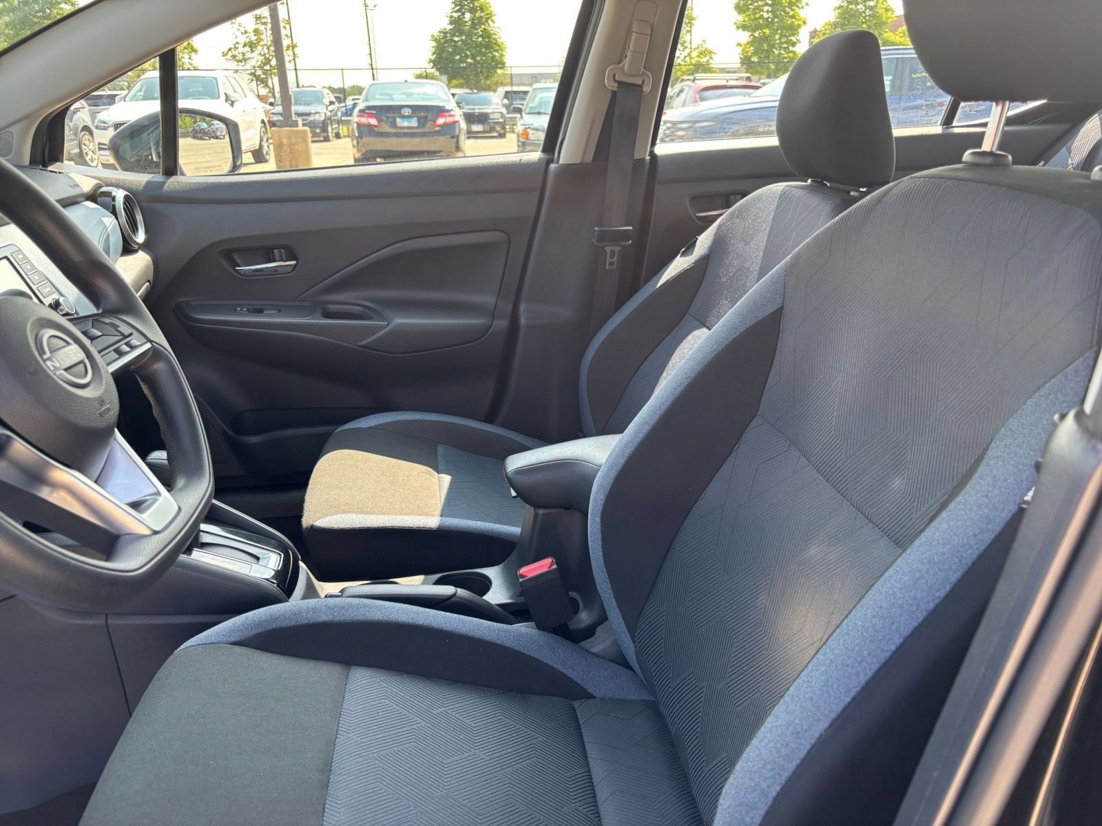 Used 2025 Nissan Versa SV FWD image 24