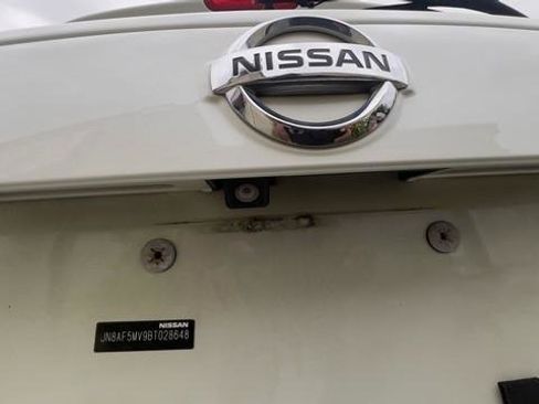 Used 2011 Nissan Juke SL AWD/4WD image 20