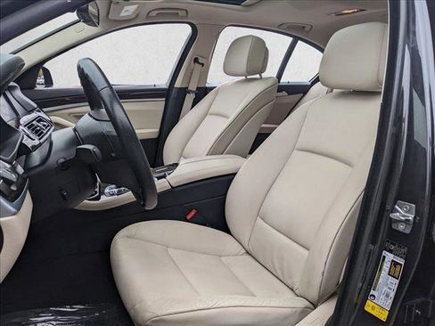 Used 2012 BMW 528i Sedan image 16