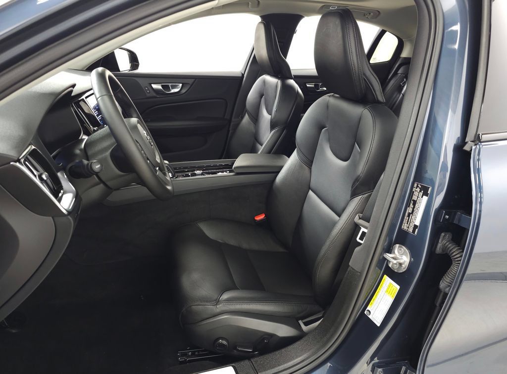 Certified 2025 Volvo S60 B5 Core w/ Climate Package AWD/4WD image 14