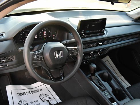 Used 2024 Honda Accord EX image 14