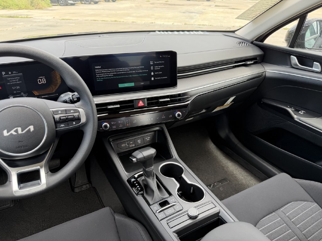 New 2026 Kia K5 LXS FWD image 18