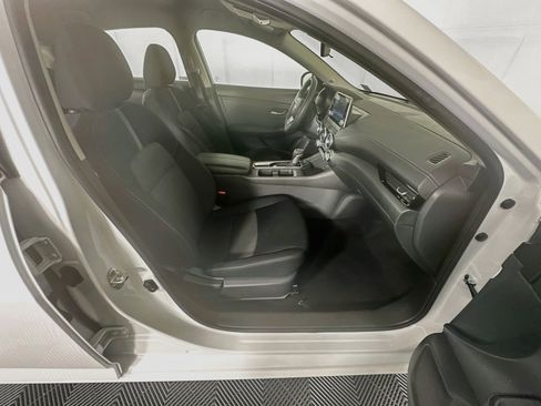 Used 2025 Nissan Sentra SV FWD image 29