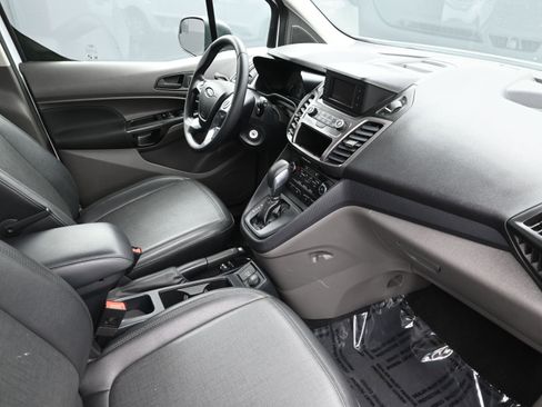Used 2022 Ford Transit Connect XL image 28