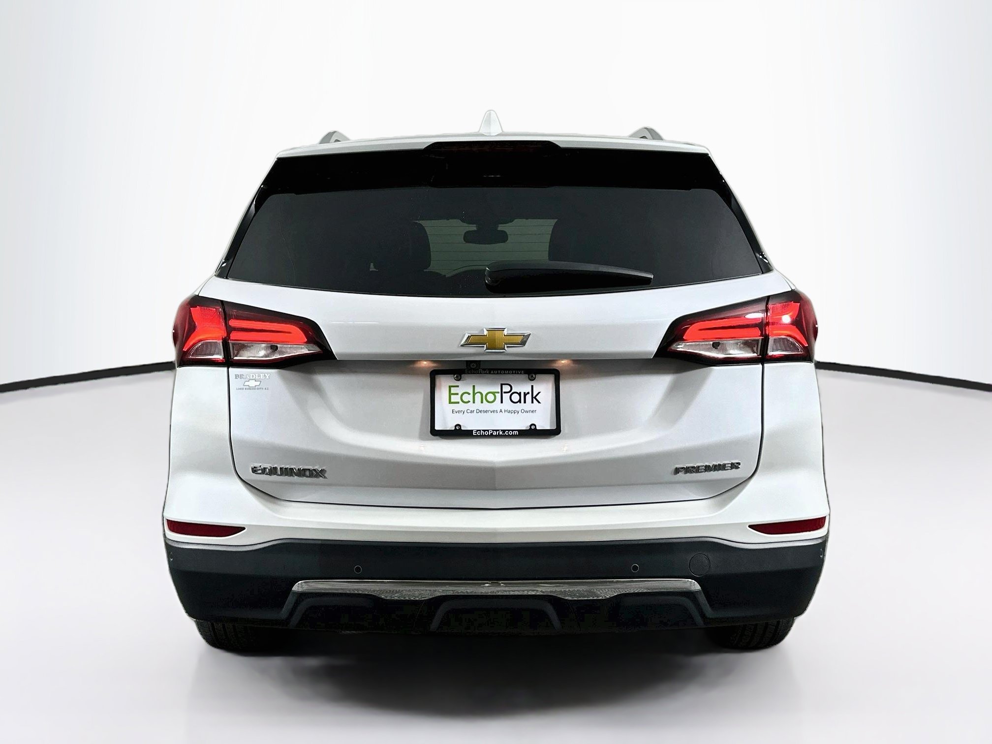 Used 2024 Chevrolet Equinox Premier FWD image 7