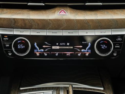 Used 2021 Genesis G80 2.5T w/ Prestige Package RWD image 24