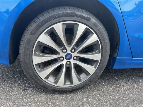 Used 2020 Ford Fusion SE AWD/4WD image 9