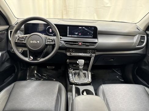 Used 2026 Kia Seltos EX w/ EX Sunroof Package image 15