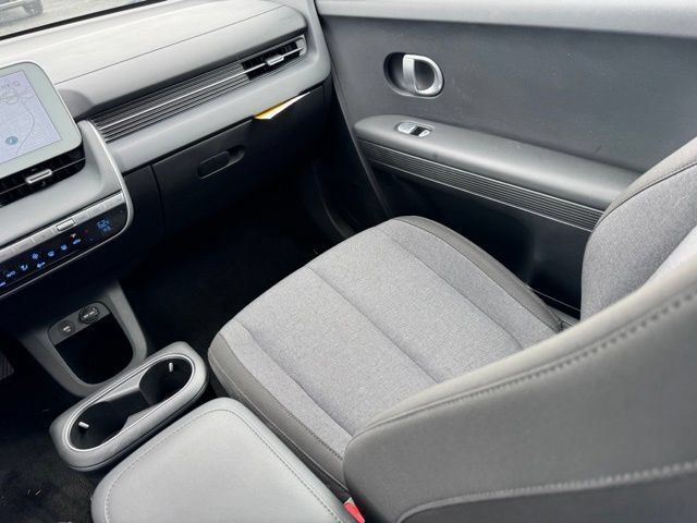 Certified 2024 Hyundai Ioniq 5 SE AWD/4WD image 11