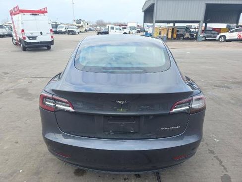 Used 2021 Tesla Model 3 Long Range image 8