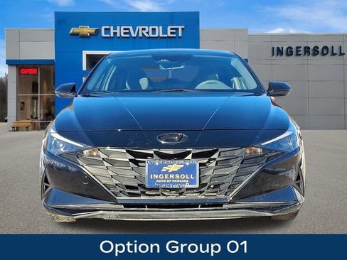 Used 2022 Hyundai Elantra SEL w/ Cargo Package image 3
