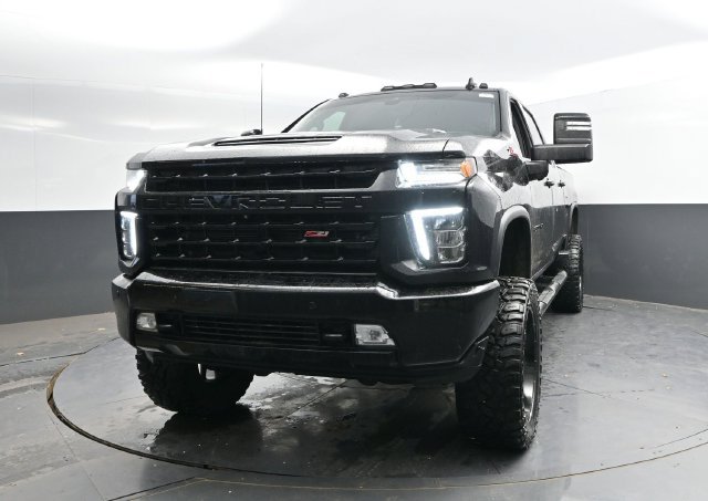 Used 2021 Chevrolet Silverado 2500 LTZ w/ LTZ Plus Package AWD/4WD image 6