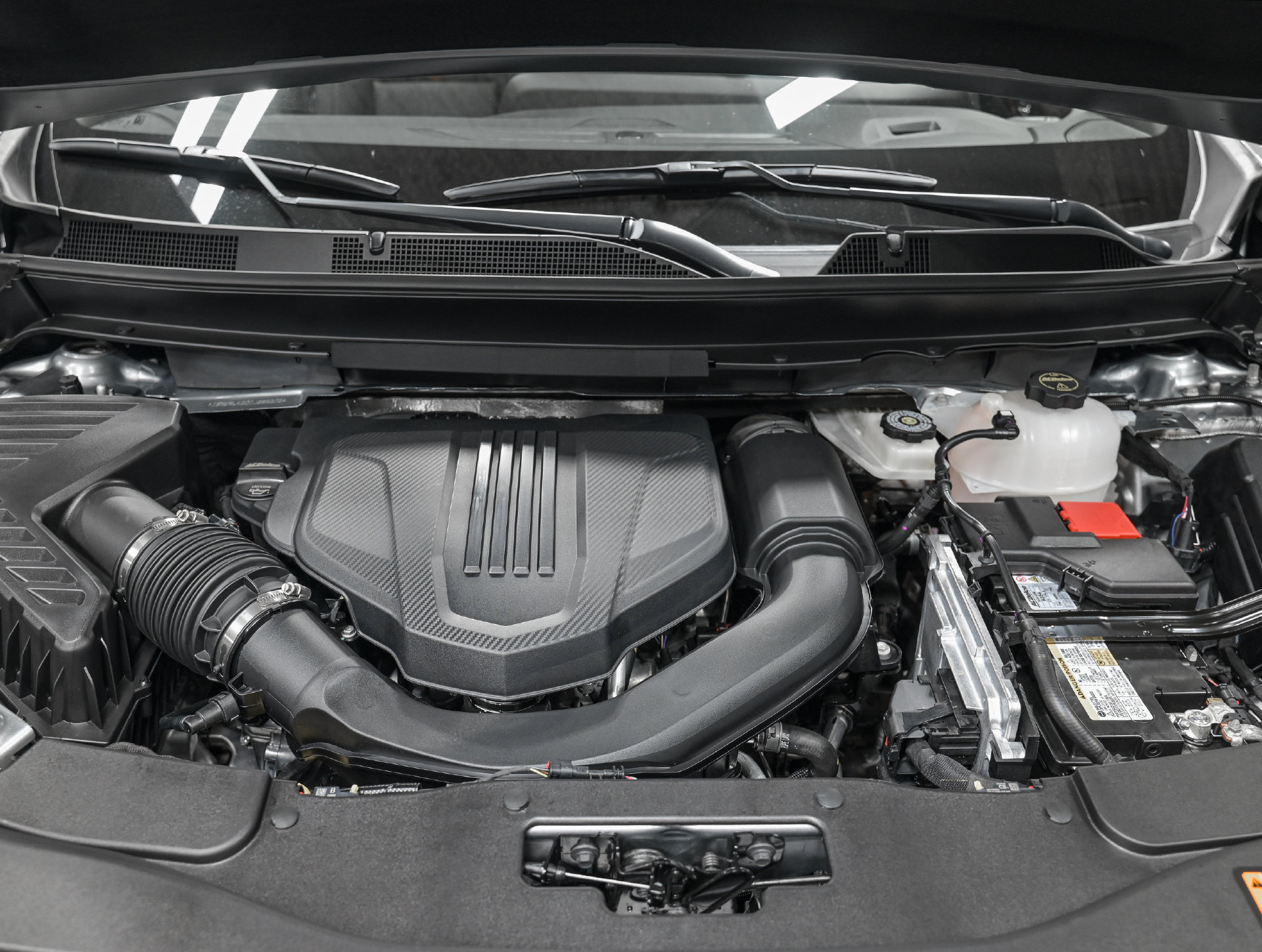 Used 2026 Chevrolet Traverse RS FWD image 11