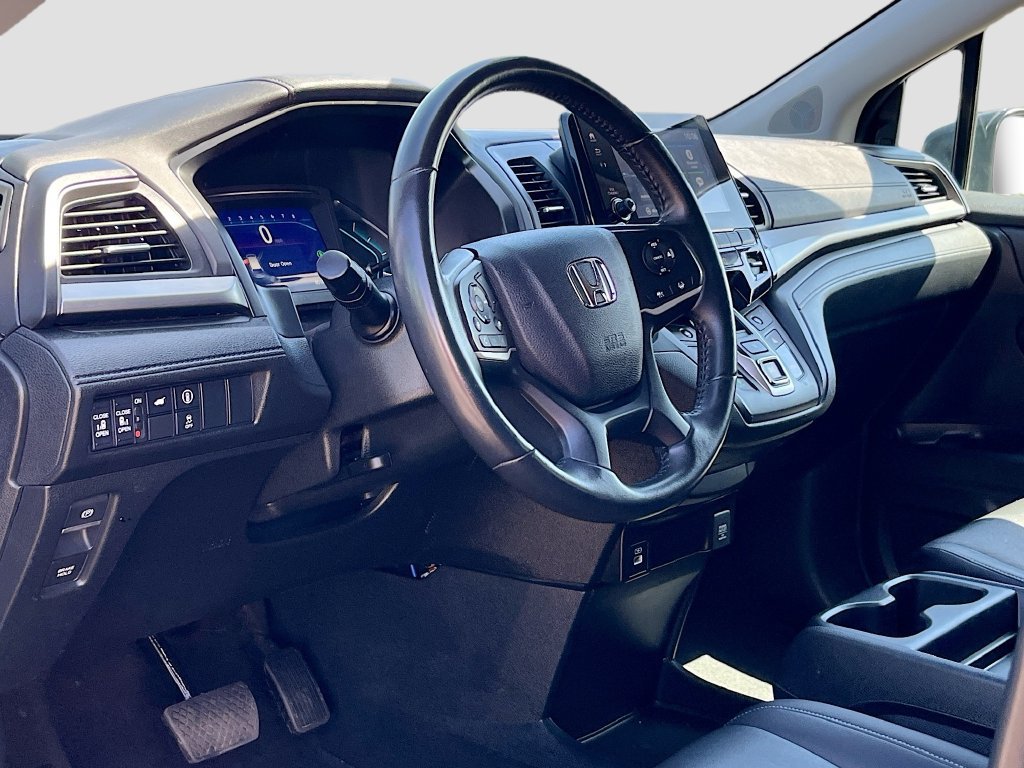Used 2023 Honda Odyssey EX-L image 9