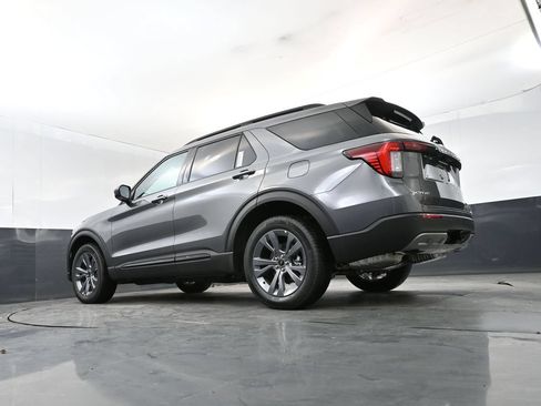 New 2026 Ford Explorer Active w/ Active Comfort Package AWD/4WD image 14