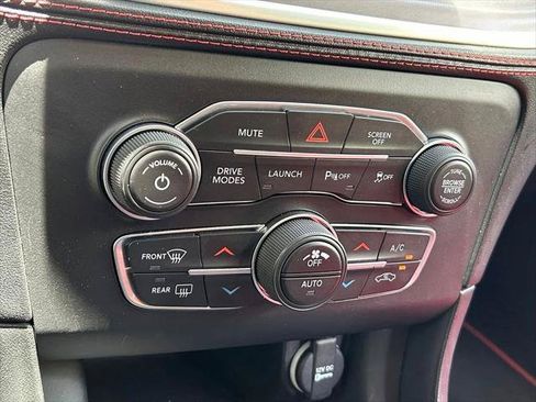 Certified 2022 Dodge Charger Scat Pack w/ Plus Group RWD image 31