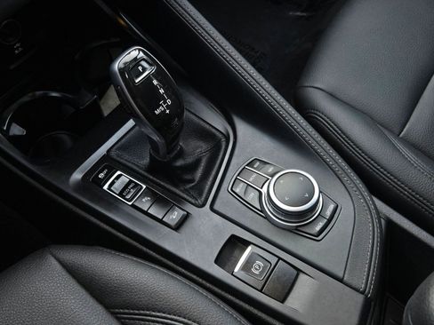 Used 2021 BMW X1 xDrive28i w/ Convenience Package image 16