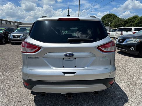 Used 2015 Ford Escape SE w/ Equipment Group 201A FWD image 5
