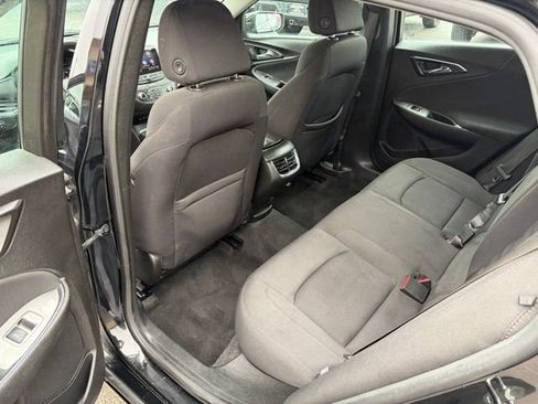 Used 2021 Chevrolet Malibu LT FWD image 28