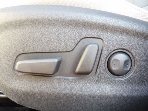 Used 2019 Hyundai Tucson Value image 12