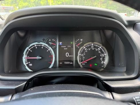 Used 2023 Toyota 4Runner Limited AWD/4WD image 33