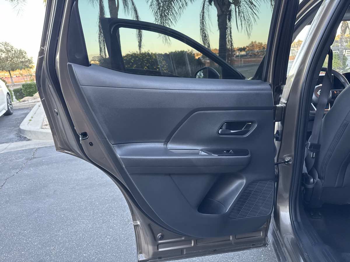 Used 2025 Nissan Kicks S w/ Charging Package FWD image 28