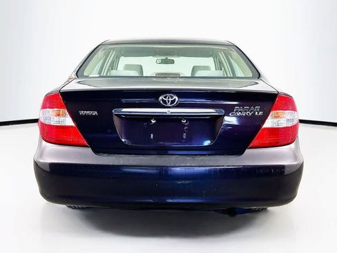 Used 2003 Toyota Camry LE FWD image 5