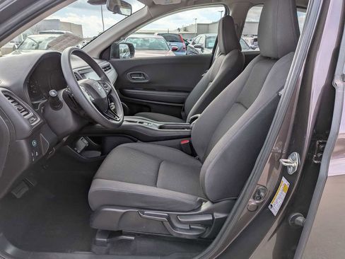 Used 2021 Honda HR-V EX image 15