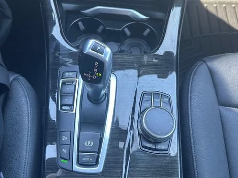 Used 2017 BMW X3 xDrive28i AWD/4WD image 17